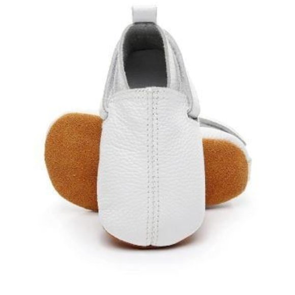 CANASH & CO.: WHITE BABY/TODDLER GENUINE LEATHER SHOES - Picture 3 of 6